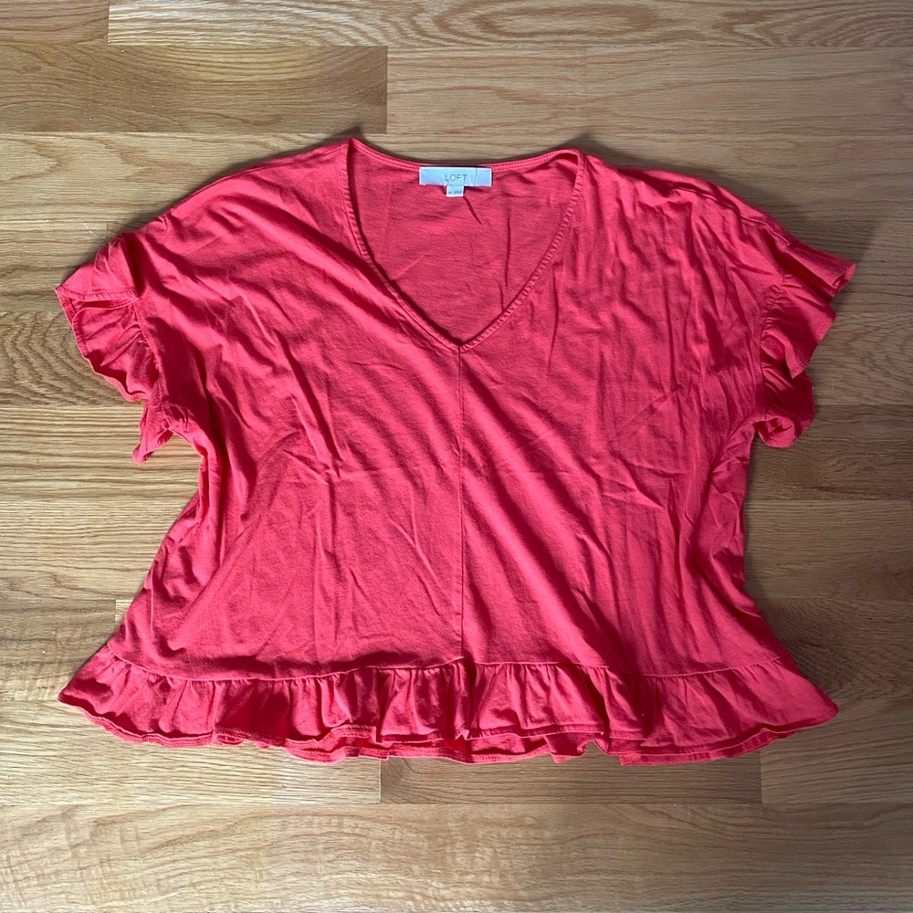 ❣️ LOFT Boxy Ruffle Top
